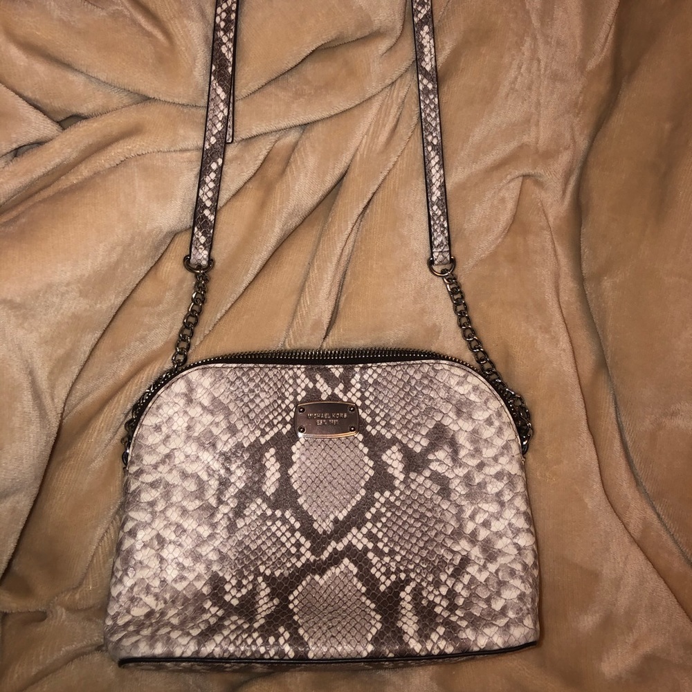 Michael Kors Crossbody Bag